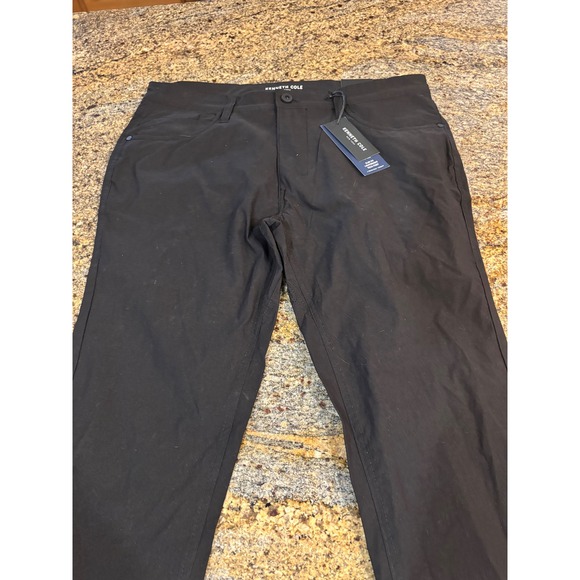 NWT Kenneth Cole New York Slim Fit Lightweight Black Tech Pants Mens 34x29 - Picture 1 of 10